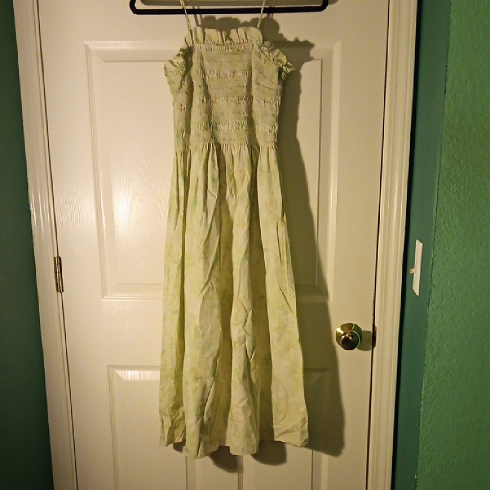 H&M Light Green Smocked Dress